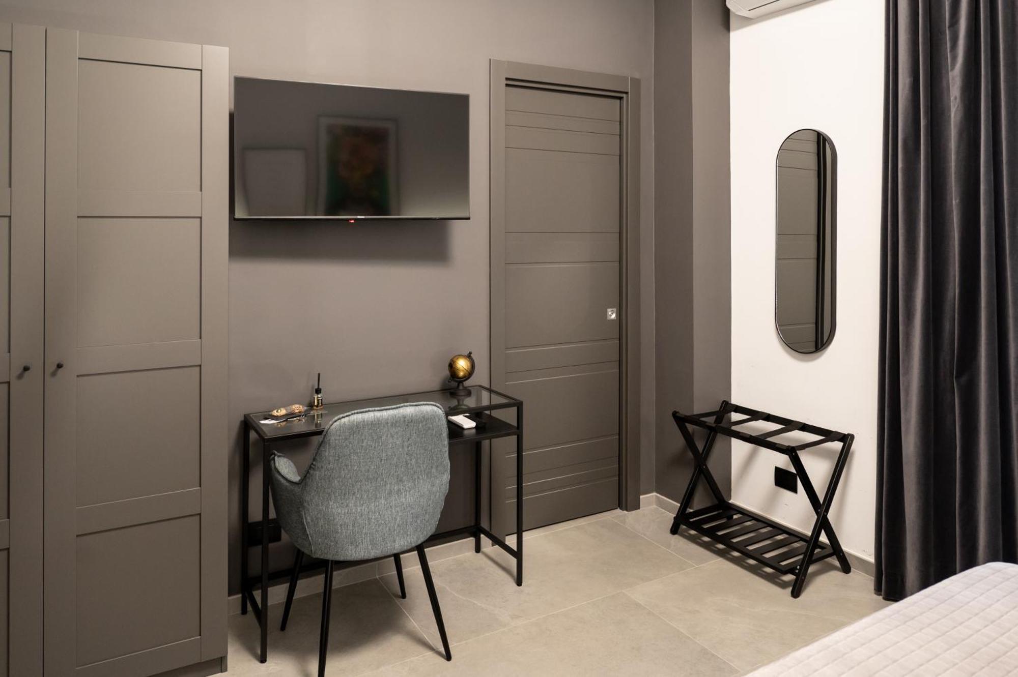 Mia Rooms B&B Μιλάτσο Εξωτερικό φωτογραφία