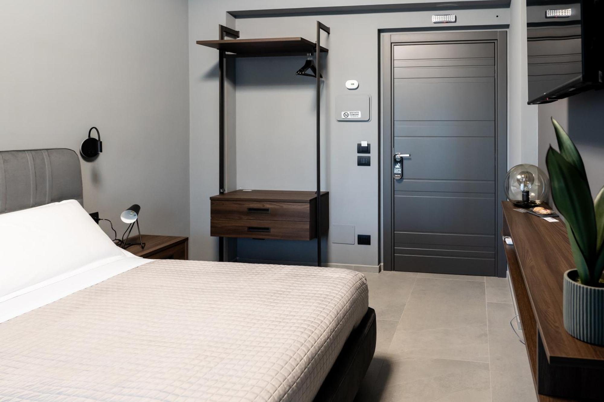 Mia Rooms B&B Μιλάτσο Εξωτερικό φωτογραφία